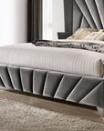Vienzelle Hollywood-Inspired Vintage Wingback Upholstered Bed