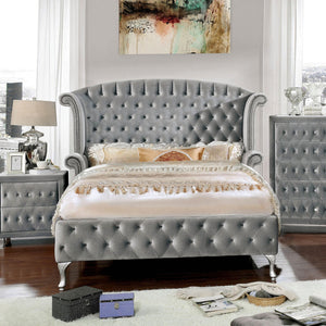 Alzir Elegant Luxury Tufted Velvet Platform Bed