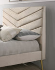 Vivar Mid-Century Modern Tufted Bed