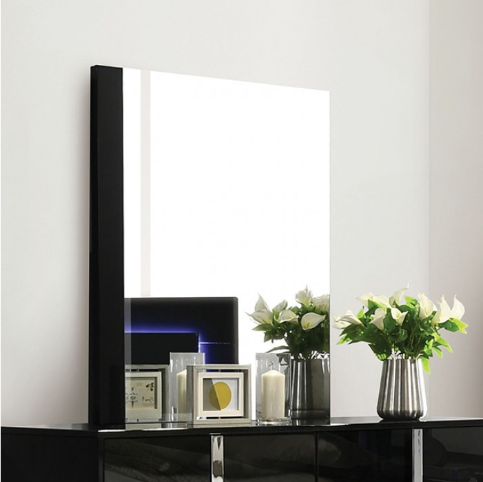 Sinistra Contemporary 4-Piece Bedroom Set